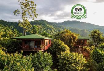 Santa Juana Lodge & Nature Reserve has Balcony rooms