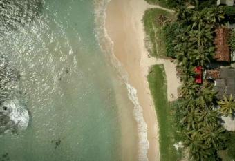 Kusuma s Lazy Left has Smoking/Balcony rooms