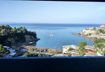 Marko Apartments has Balcony rooms