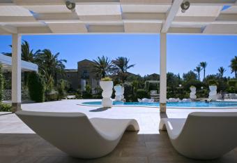 One bedroom apartement with shared pool furnished balcony and wifi at Partinico 6 km away from the beach has Balcony rooms