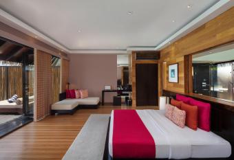 Adaaran Prestige Vadoo - Adults Only Premium All Inclusive with Free Transfers allows 18 year olds to book a room