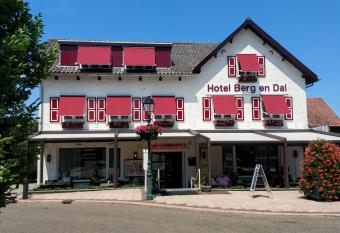 Hotel Berg en Dal has Balcony rooms