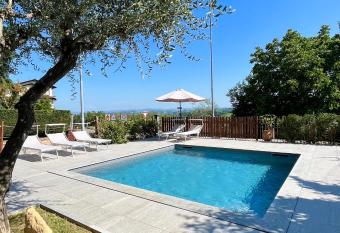 Belvedere Bike Hotel has Balcony rooms