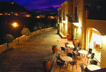 Resort Borgo San Rocco has Balcony rooms