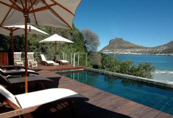 Chapmans Peak Beach Hotel has Balcony rooms