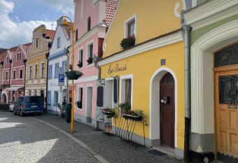 Apartm  ny   lut   dome  ek has Balcony rooms