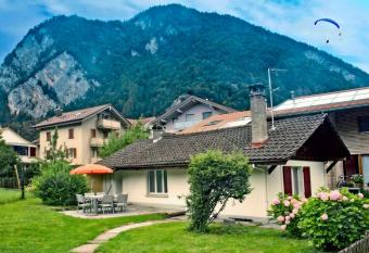 Beausite Apartments has Balcony rooms