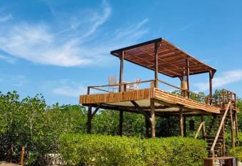 Hotel Playa Scondida Baru has Balcony rooms