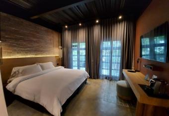The Art Hotel Medellin has Balcony rooms