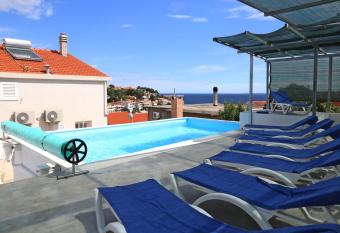 Villa Korculaholidays has Balcony rooms