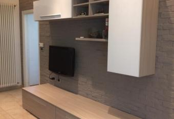 La Porta Nel Giardino has Balcony rooms