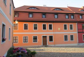Rittergut zu Groitzsch has Balcony rooms