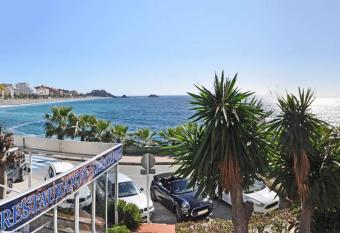 Arrayanes Playa Almu  ecar has Balcony rooms