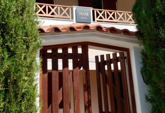 N&   has Balcony rooms