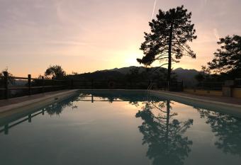 Agriturismo Il Pino has Balcony rooms
