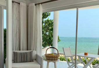 Villa Nalinnadda Petite Hotel & Spa, Adults Only - SHA Extra Plus allows 18 year olds to book a room