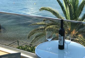 Franovic Apartments has Balcony rooms