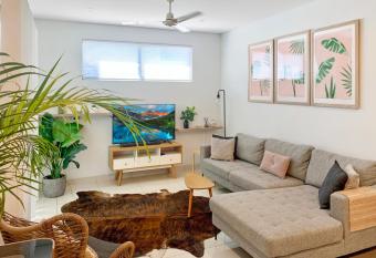 Darwin City Chic@Kube Apartments allows 18 year olds to book a room