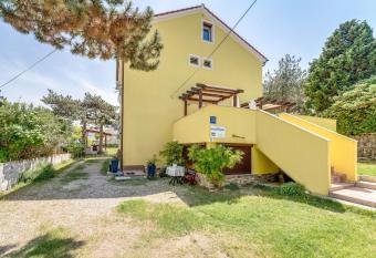 Apartments with a parking space Baska, Krk - 13907 has Balcony rooms