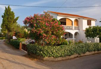 Apartment Lavanda has Balcony rooms