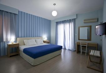 Valente Perlia Rooms has Balcony rooms