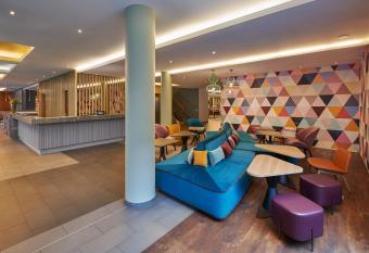 Hampton by Hilton Berlin City West has Balcony rooms