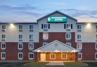WoodSpring Suites Virginia Beach has Smoking rooms