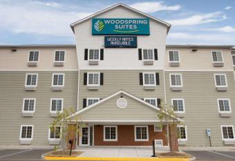 WoodSpring Suites Chesapeake-Norfolk Greenbrier has Smoking rooms
