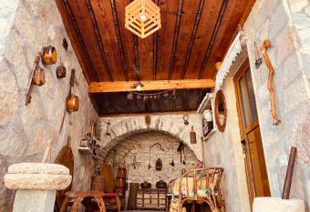 Ahmetaj Guest House has Balcony rooms