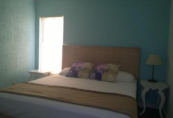 Solari Casa de Huespedes has Balcony rooms