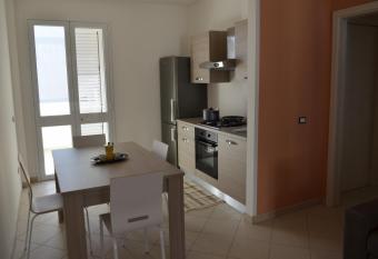 Casa Vacanze Cristoforo Colombo allows 18 year olds to book a room