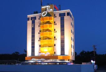 Hotel JIN (Adult Only) has Smoking rooms