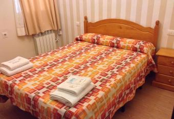 Pension La Milagrosa allows 18 year olds to book a room