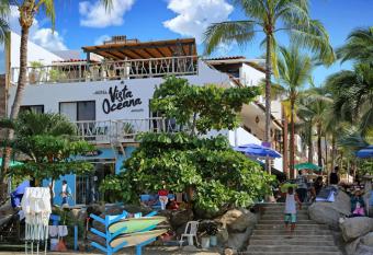 Hotel Vista Oceana Sayulita allows 18 year olds to book a room