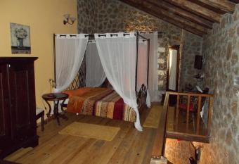 Theasis suites-                                has rooms with a private hot tub