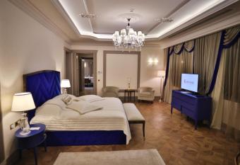 Kaya Izmir Thermal & Convention has Balcony rooms