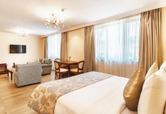 Sarova Woodlands Hotel and Spa allows 18 year olds to book a room
