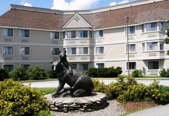 Black Bear Inn Ascend Hotel Collection allows 18 year olds to book a room