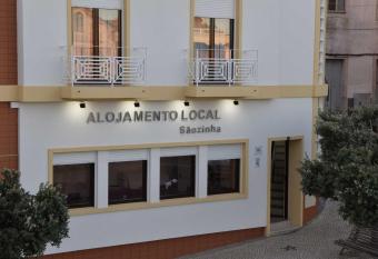 Hospedaria S  ozinha has Balcony rooms