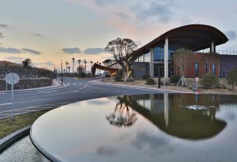 Camphortree Hotel and Resort has Balcony rooms