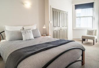 U Suites on Manners has Balcony rooms