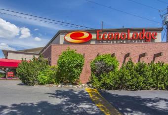 Econo Lodge Motel Village allows 18 year olds to book a room