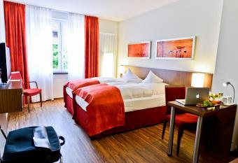 Hotel Klostergarten allows 18 year olds to book a room