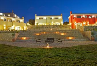 Carme Villas has Balcony rooms