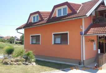 Sobe   alac has Balcony rooms
