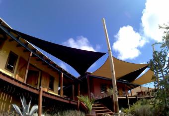 Jamanota Happy View allows 18 year olds to book a room