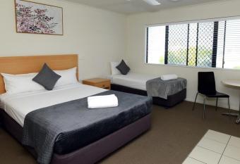 Summit Motel allows 18 year olds to book a room