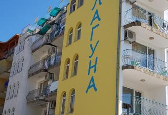 Hotel Laguna - Guest House has Balcony rooms