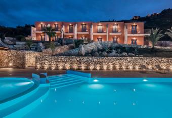 Hotel Parco Degli Aromi Resort & SPA has Balcony rooms