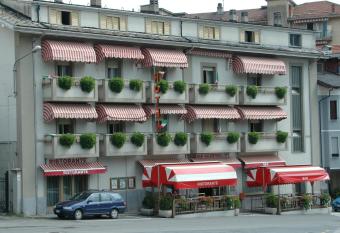 Hotel Valentino has Balcony rooms